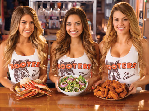 Hooters Restaurant Bar image