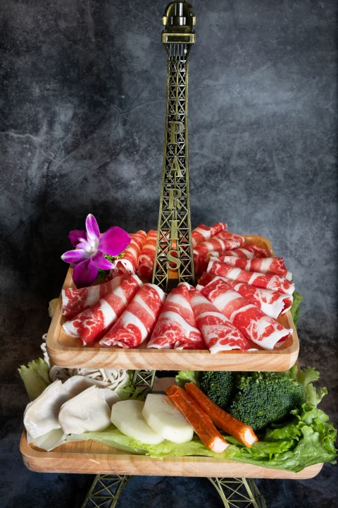Qiao Lin Hotpot image