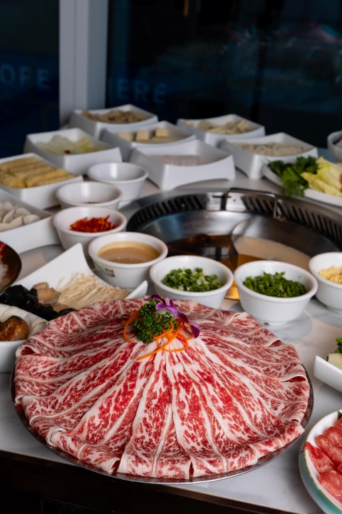 Qiao Lin Hotpot image