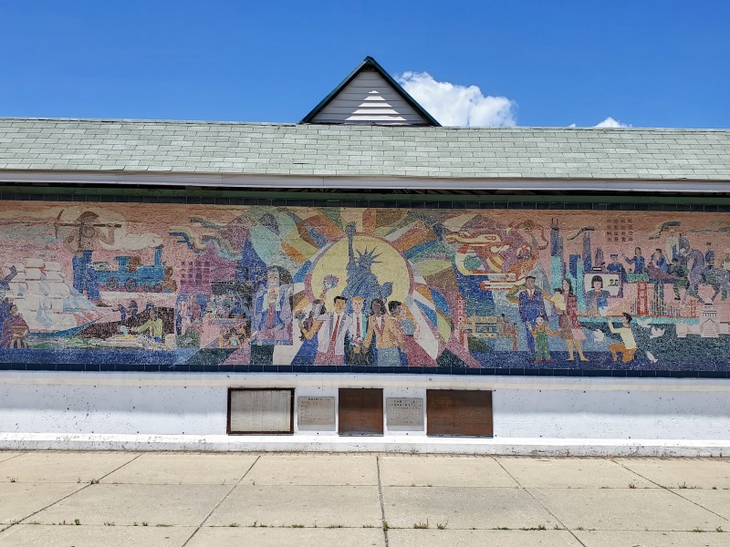 Mural in Chinatown Square