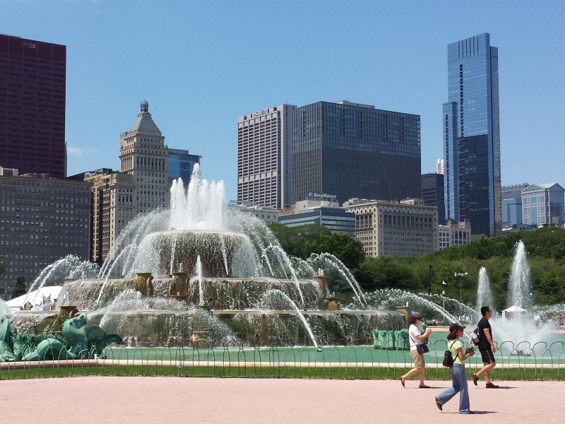 Buckingham Fountain image