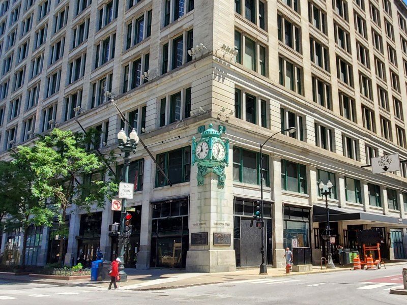 Marshall Field Building image