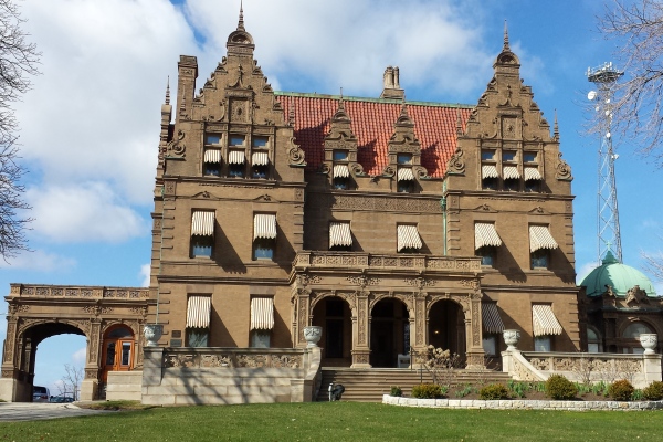 Pabst Mansion image